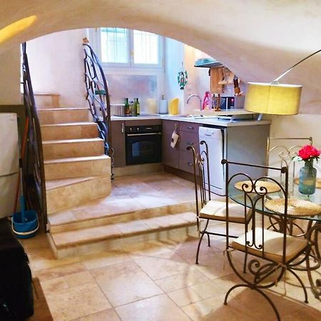 Appartement De Charme Au Coeur Du Vieil Antibes Ngoại thất bức ảnh