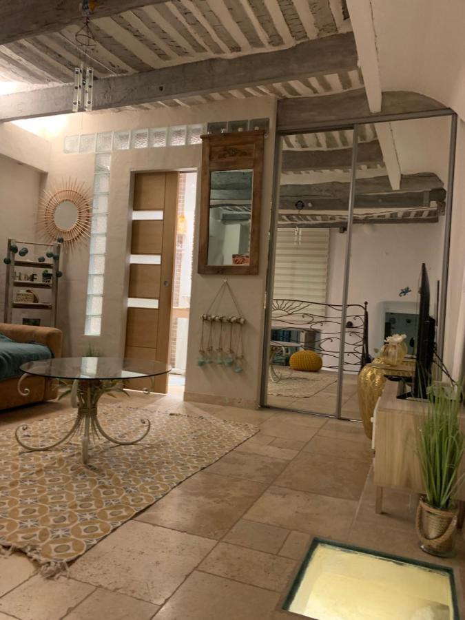 Appartement De Charme Au Coeur Du Vieil Antibes Ngoại thất bức ảnh